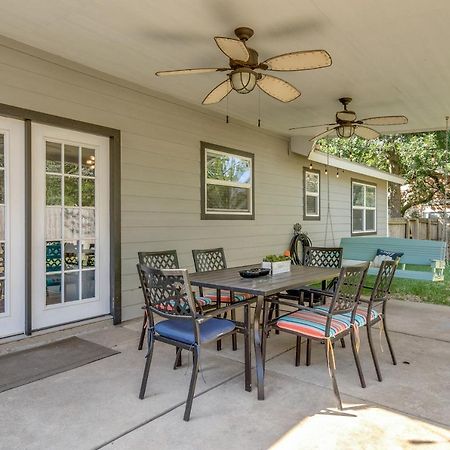 Cozy 4 Bedroom Home Blocks To Main Street And Wineries Fredericksburg Dış mekan fotoğraf
